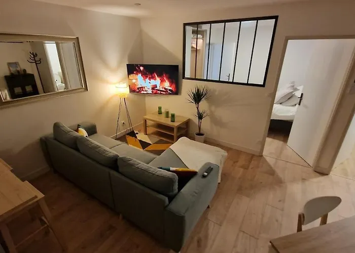 Apartment , Bordeaux Merignac Airport