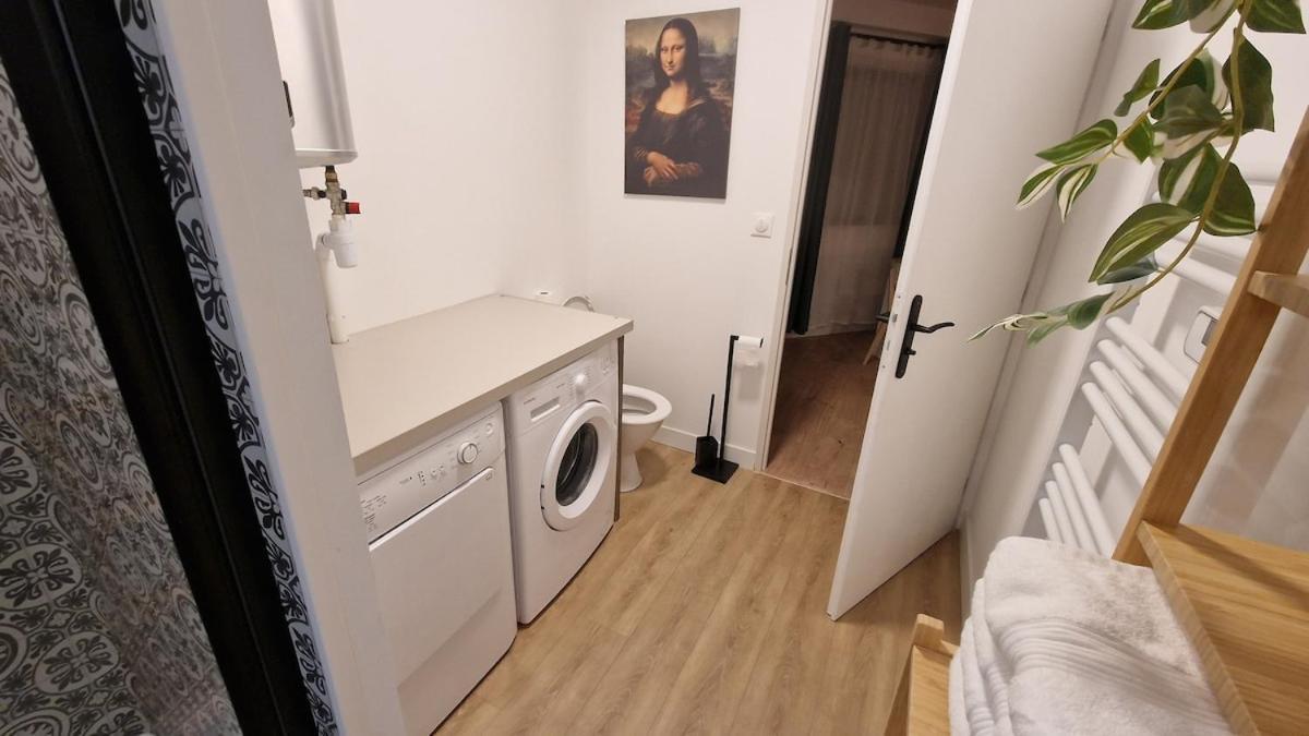 Appartement , Bordeaux Airport *